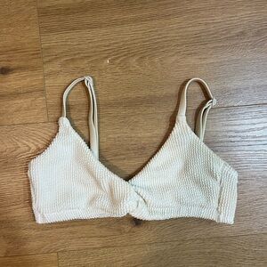 Good American Off-White Textured Bralette